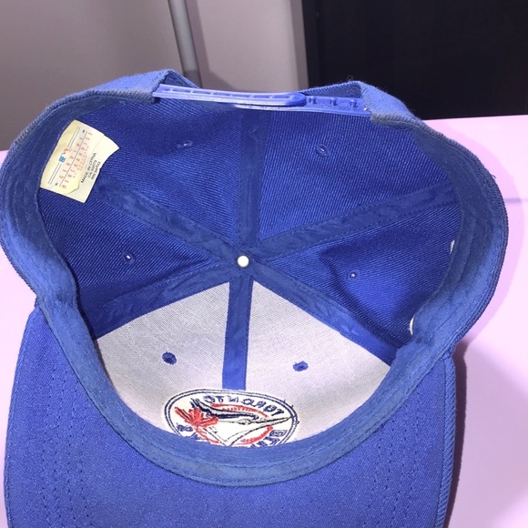 Toronto Blue Jays Hat - Picture 9 of 12